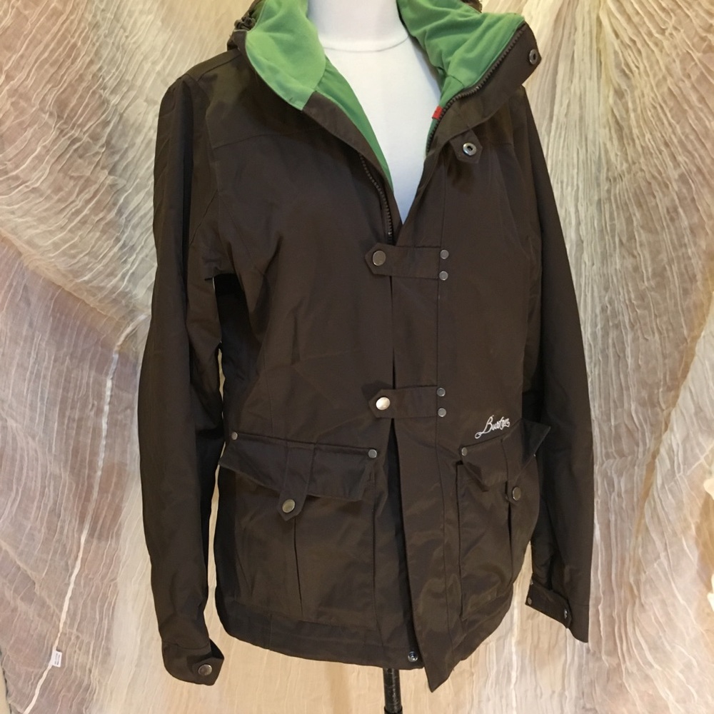 Burton: snowboarding 🏂 or skiing ⛷ jacket!